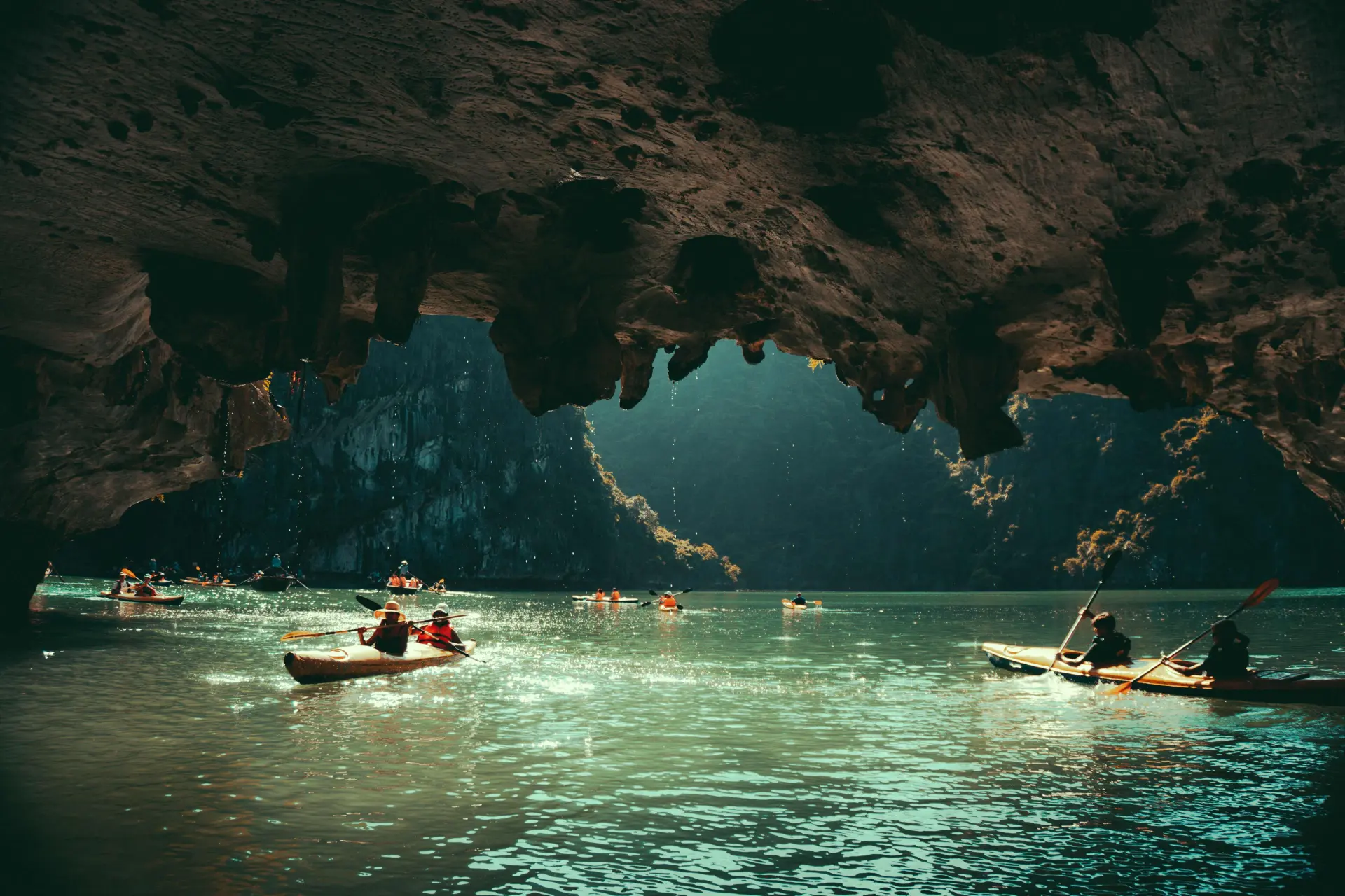 Vietnam – Heritage and Landscapes