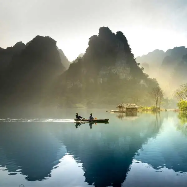 Vietnam – Heritage and Landscapes