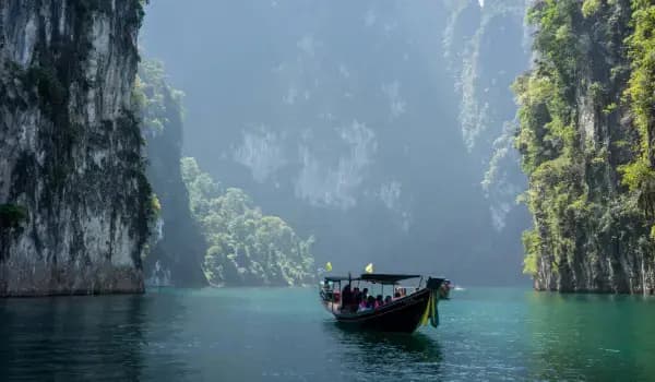 Thailand Essentials - A Perfect Family Getaway