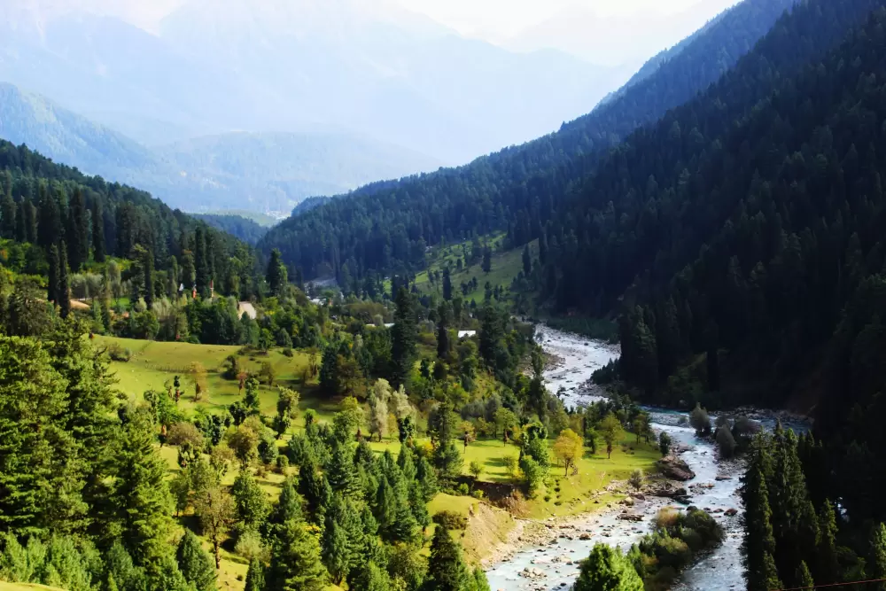 Pahalgam – Rivers and Open Landscapes